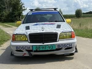 Usata Mercedes C240 170 CV (125 kW) 1999 Verde Station wagon