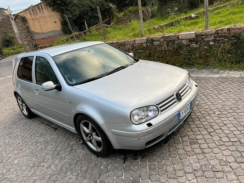 Usata VW Golf IV 150 CV (110 kW) 2003 Grigio Berlina