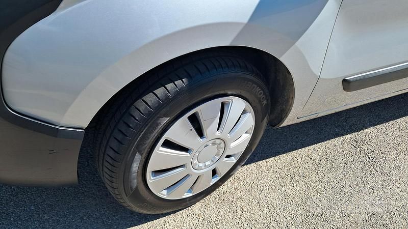 Usata Fiat Fiorino 75 CV (55 kW) 2015 Grigio Monovolume