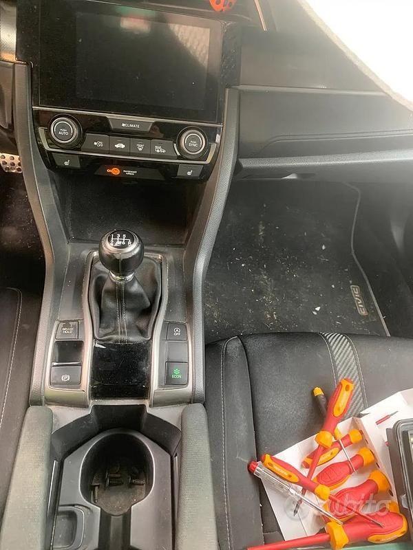 Usata Honda Civic 2018 Bianco Utilitaria