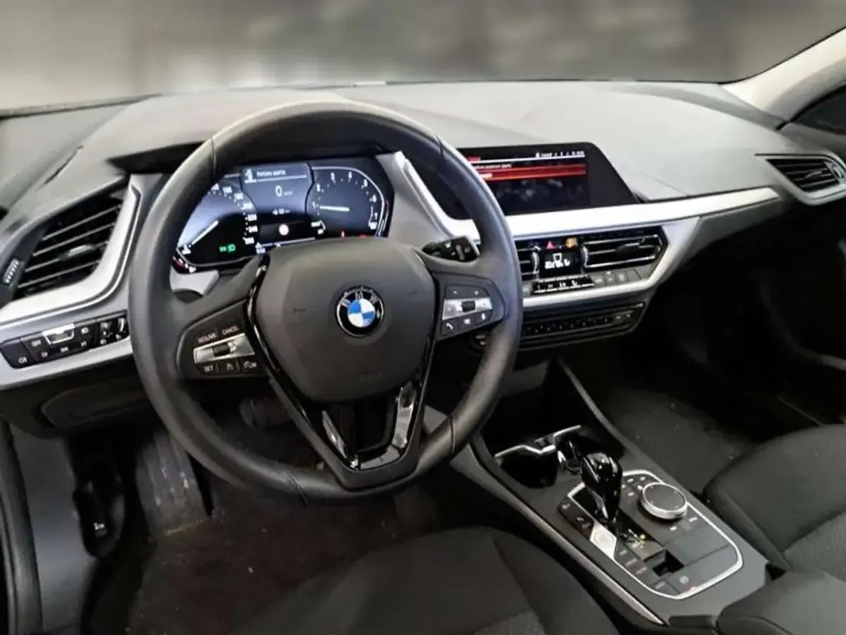 Usata BMW 116 Advantage 109 CV (80 kW) 2022 Nero Utilitaria