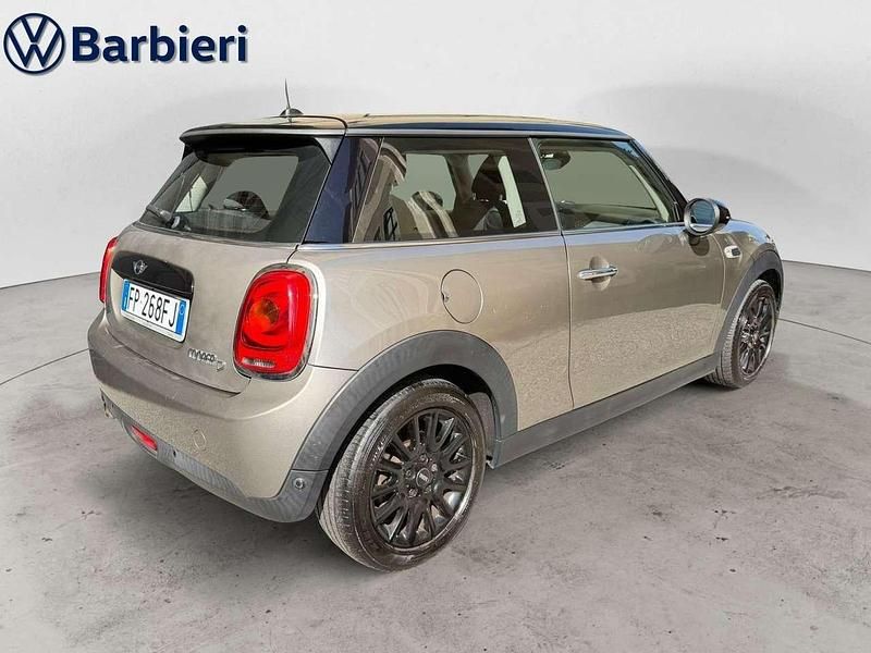 Käytetty Mini Cooper D 116 HP (85 kW) 2018 Other Viistoperä