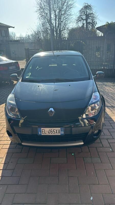 Gebraucht Renault Clio II Dynamique 75 PS (55 kW) 2011 Schwarz Limousine