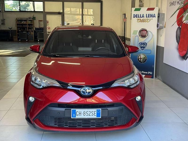 Rosso Usata 2022 Toyota C-HR Trend SUV | 21.950 € (Buon prezzo) - Immagine 1/4