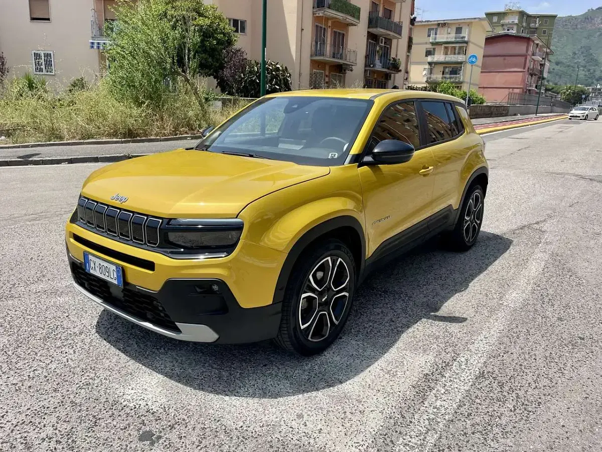 Usata Jeep Avenger Summit 101 CV (74 kW) 2025 Other SUV