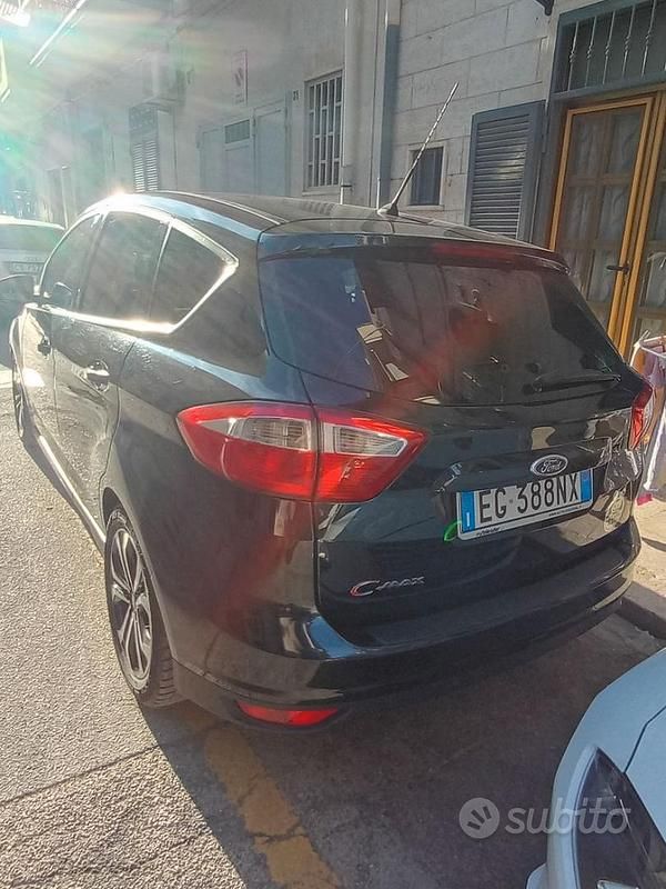 Usata Ford C-MAX Titanium 2011 Monovolume