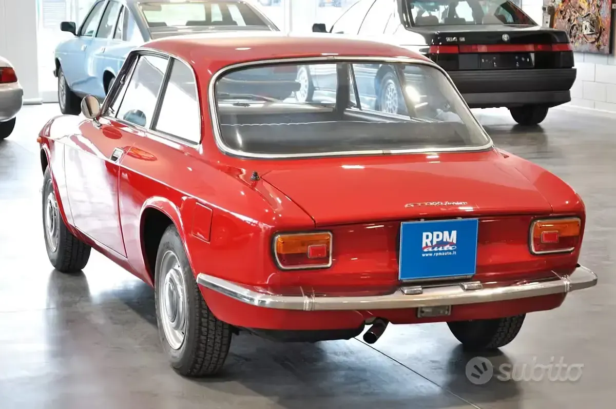 Usata Alfa Romeo GT Junior 88 CV (64 kW) 1970 Rosso Coupé