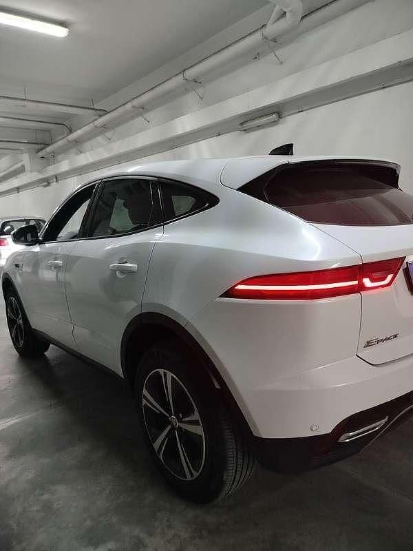 Usado Jaguar E-Pace 163 CV (119 kW) 2022 SUV