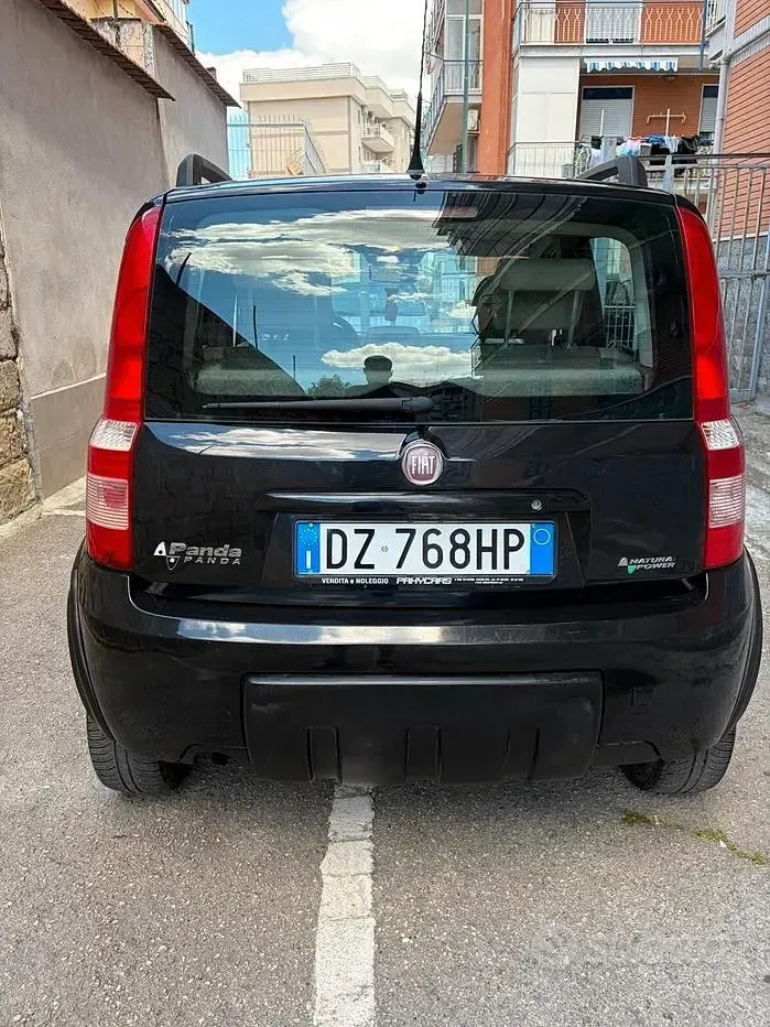 Usata Fiat Panda Climbing 60 CV (44 kW) 2009 Nero Utilitaria