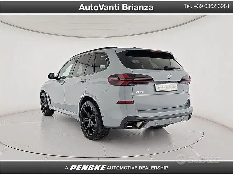 Usata BMW X5 M Sport 298 CV (219 kW) 2025 Grigio SUV