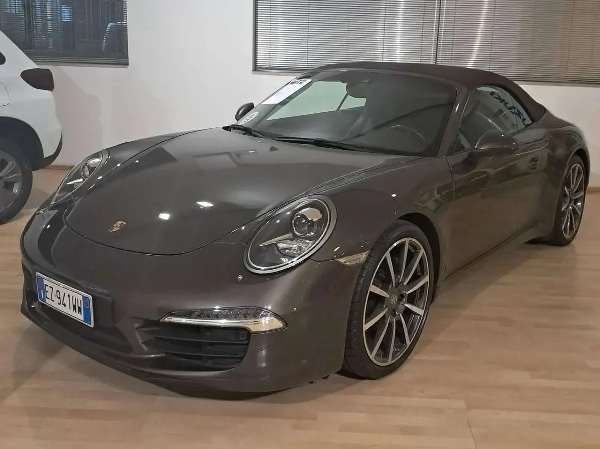 Usata Porsche 991 349 CV (256 kW) 2014 Grigio visone ka12 Cabrio