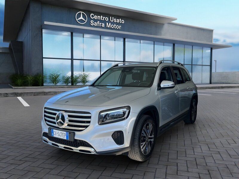 Usata Mercedes GLB180 Advanced 116 CV (85 kW) 2024 Argento iridio SUV