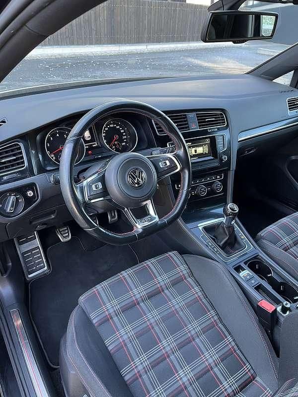 Usata VW Golf VII GTI 220 CV (161 kW) 2013 Nero