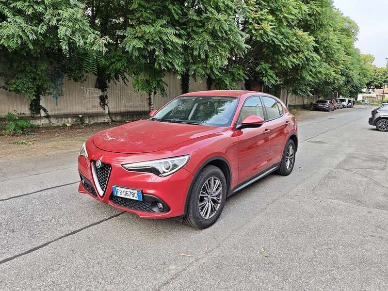Usata Alfa Romeo Stelvio Executive 210 CV (154 kW) 2018 Rosso SUV