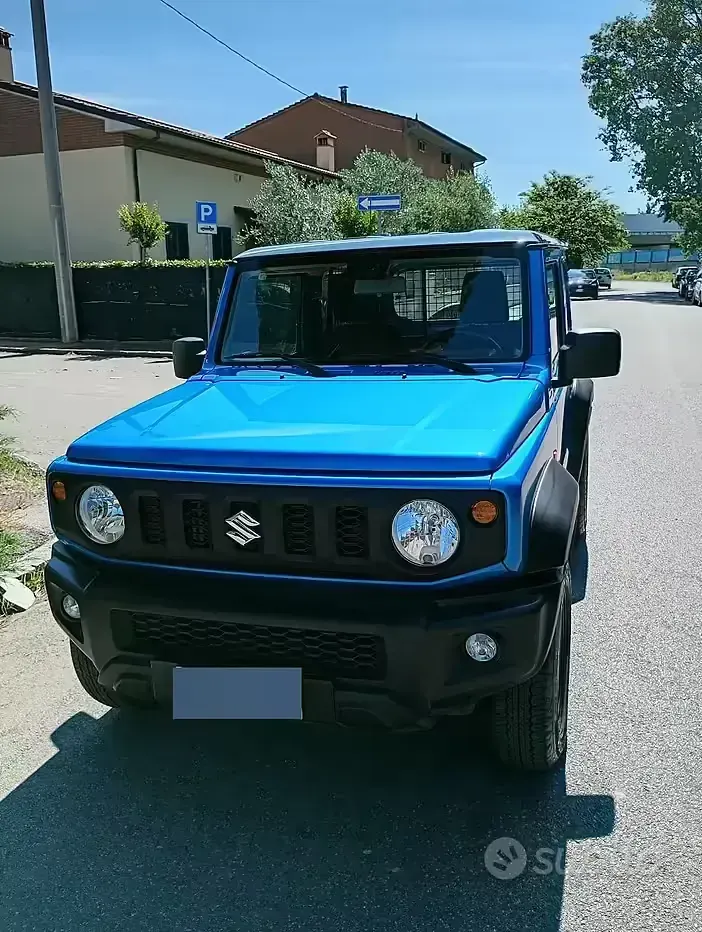 Usata Suzuki Jimny 102 CV (75 kW) 2023 Blu SUV