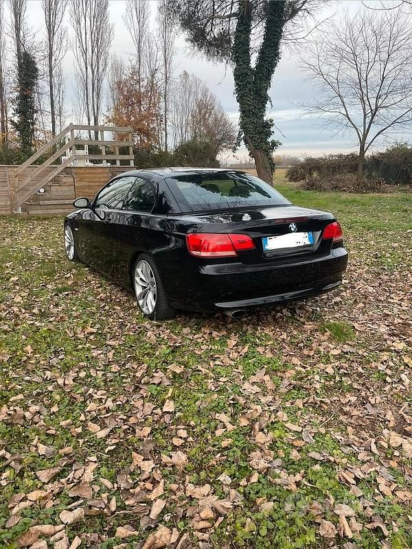 Usata BMW 320 Cabriolet 170 CV (125 kW) 2007 Nero Cabrio