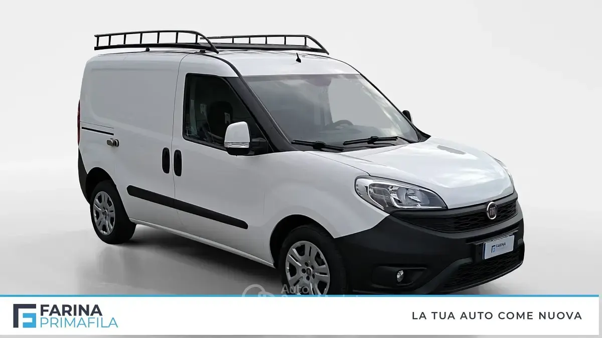 Usata Fiat Doblò 105 CV (77 kW) 2020 Bianco Monovolume