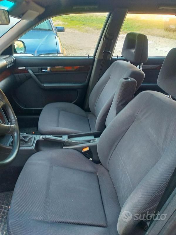 Usata Audi 100 140 CV (102 kW) 1994 Verde Station wagon