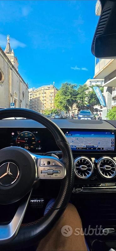 Usata Mercedes B180 AMG Line Premium 2020 Bianco Utilitaria