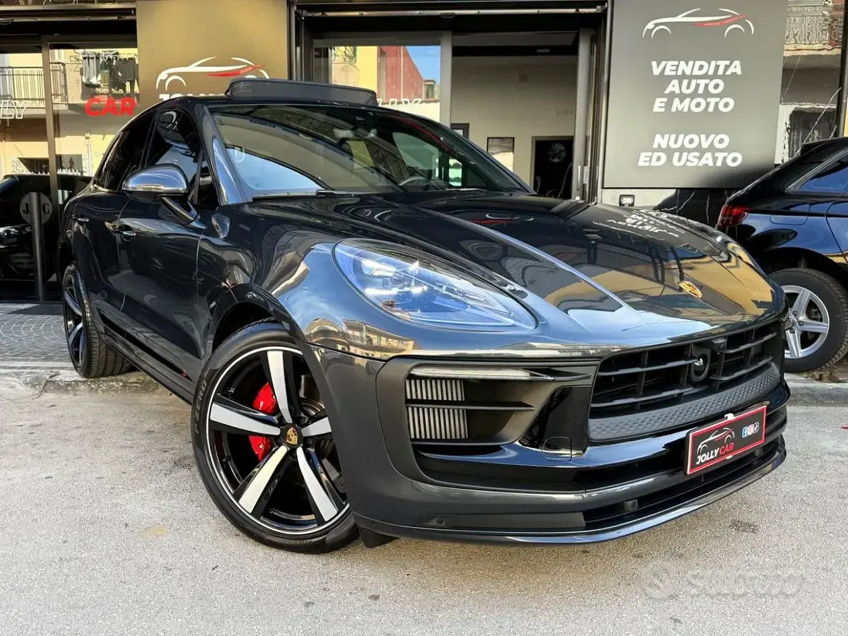 Usata Porsche Macan 381 CV (280 kW) 2023 Grigio SUV