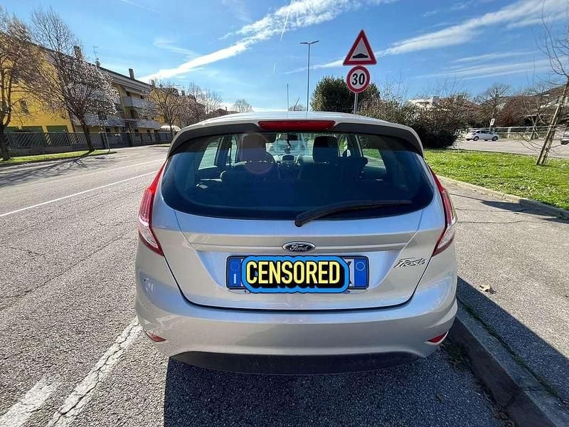 Usata Ford Fiesta 92 CV (67 kW) 2016 Berlina