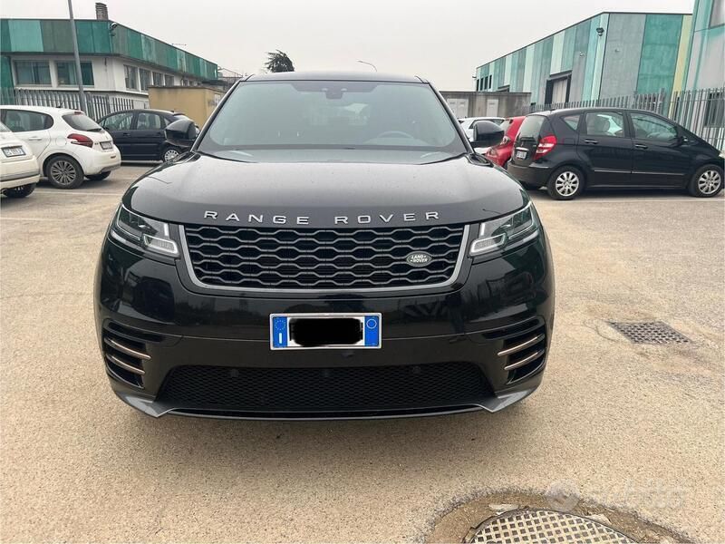 Usata Land Rover Range Rover Velar R-Dynamic 241 CV (177 kW) 2018 Nero SUV