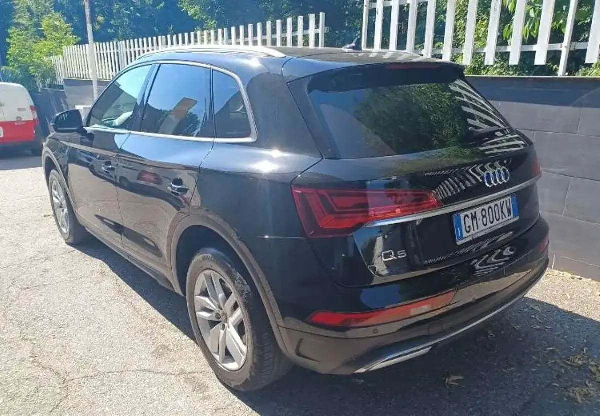 Usata Audi Q5 Business 204 CV (150 kW) 2022 Nero SUV