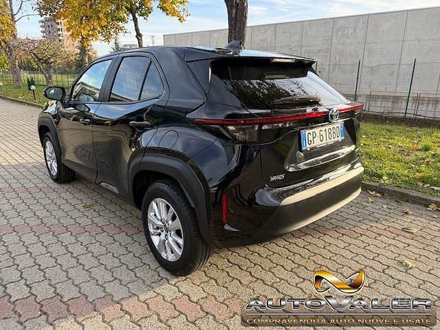 Usata Toyota Yaris Cross 92 CV (67 kW) 2023 Nero SUV