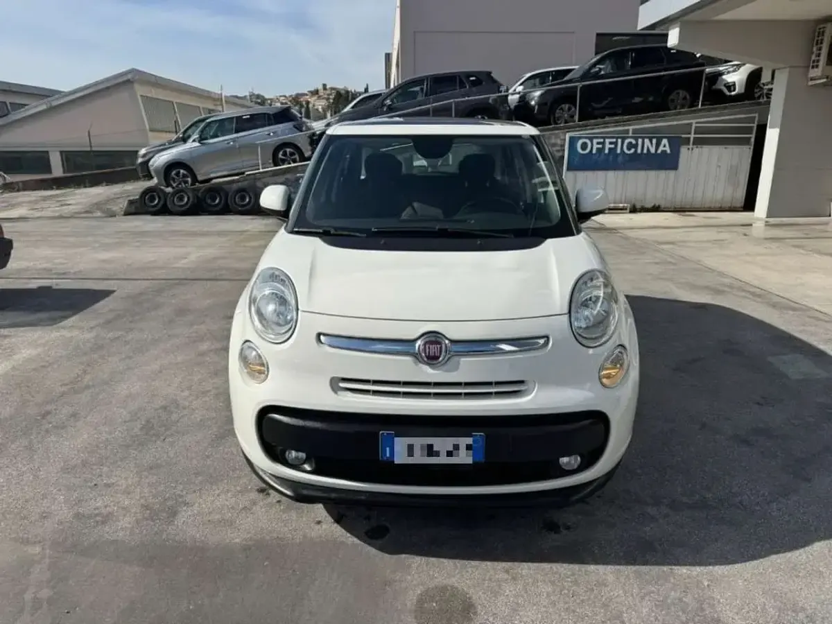 Usata Fiat 500L Lounge 85 CV (62 kW) 2016 Bianco Monovolume