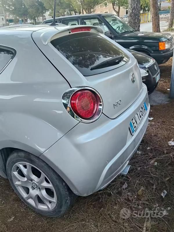 Usata Alfa Romeo MiTo 85 CV (62 kW) 2014 Grigio Utilitaria