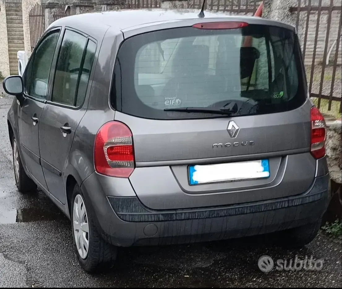 Usata Renault Modus 75 CV (55 kW) 2009 Grigio Monovolume