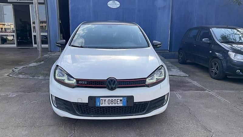 Usata VW Golf VI GTI 210 CV (154 kW) 2009 Bianco Utilitaria