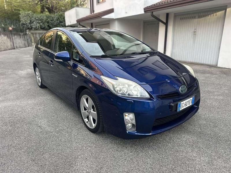 Usata Toyota Prius Executive 99 CV (72 kW) 2011 Berlina