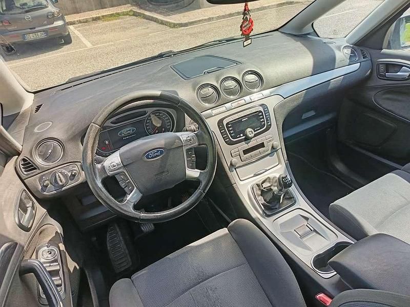 Usata 2008 Ford S-MAX Titanium Monovolume | 1500 € (Ottimo prezzo) - Immagine 1/4