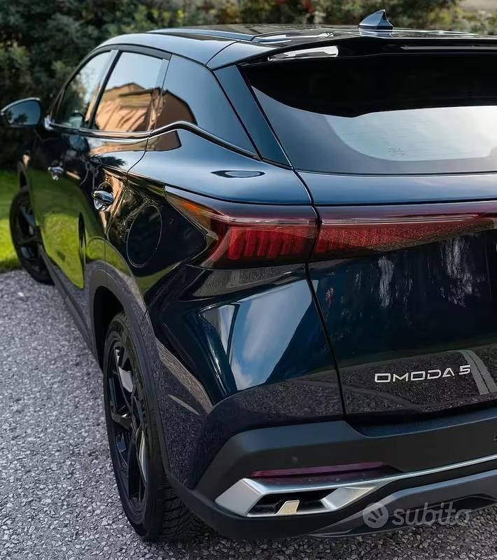 Usata Omoda 5 224 CV (164 kW) 2025 Blu SUV