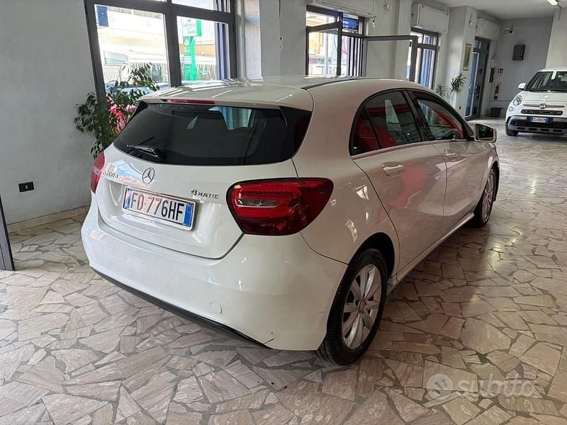 Usata Mercedes A200 Premium 136 CV (100 kW) 2016 Bianco Berlina