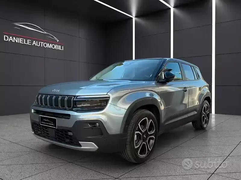 Usata Jeep Avenger Summit 101 CV (74 kW) 2023 Nero SUV