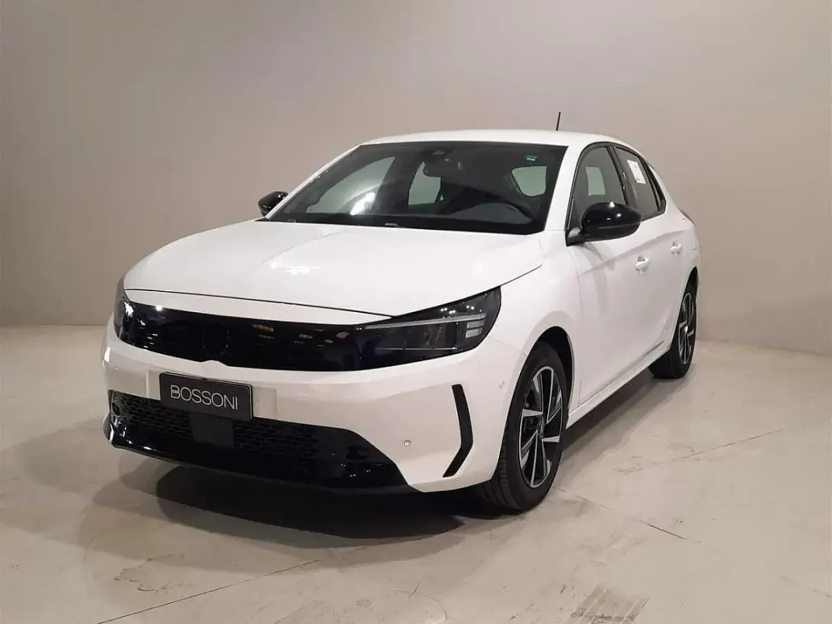 Usata Opel Corsa S 101 CV (74 kW) 2025 Utilitaria