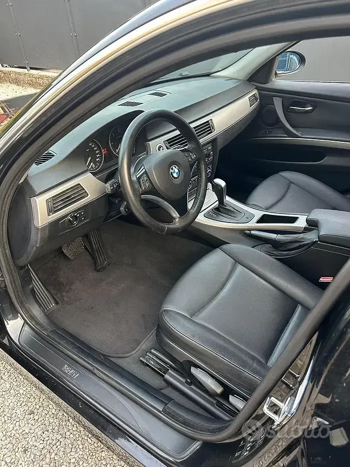 Usata BMW 330 231 CV (169 kW) 2007 Nero Station wagon