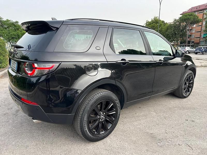 Usata Land Rover Discovery Sport Pure 150 CV (110 kW) 2016 Nero SUV