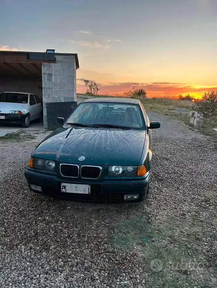 Usata BMW 318 90 CV (66 kW) 1998 Berlina