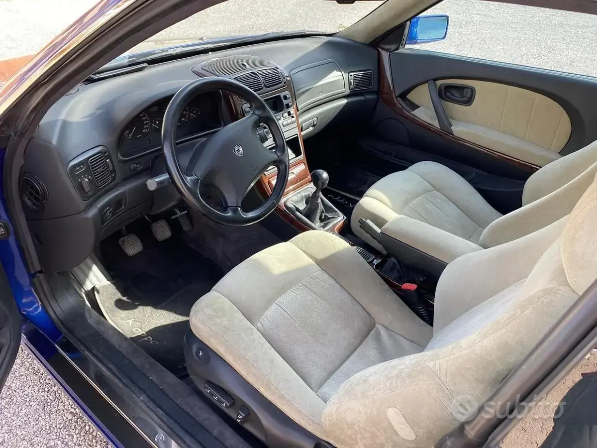 Usata Lancia Kappa 220 CV (161 kW) 2007 Coupé
