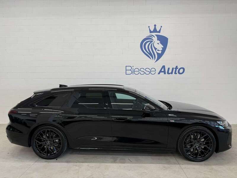 Nuova Audi A6 S-Line 204 CV (150 kW) 2025 Nero mythonos Station wagon