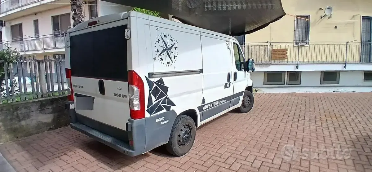 Usata Peugeot Boxer 101 CV (74 kW) 2010 Bianco Furgone