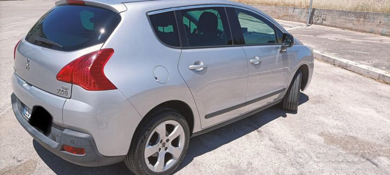 Usata Peugeot 3008 2013 Grigio Monovolume