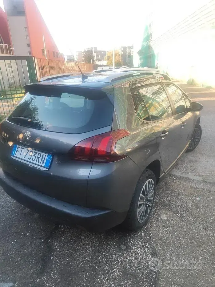 Usata Peugeot 2008 Active 82 CV (60 kW) 2019 Grigio SUV