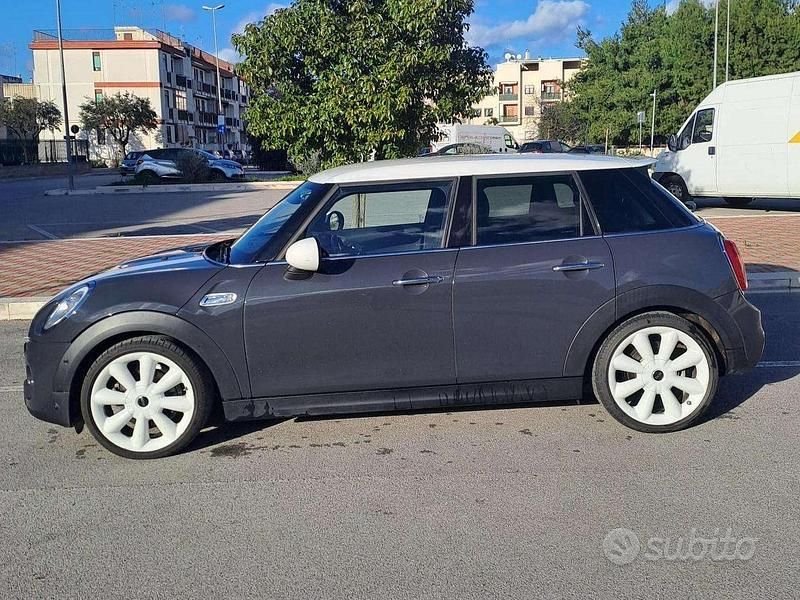 Usata Mini Cooper S 192 CV (141 kW) 2016 Grigio Utilitaria