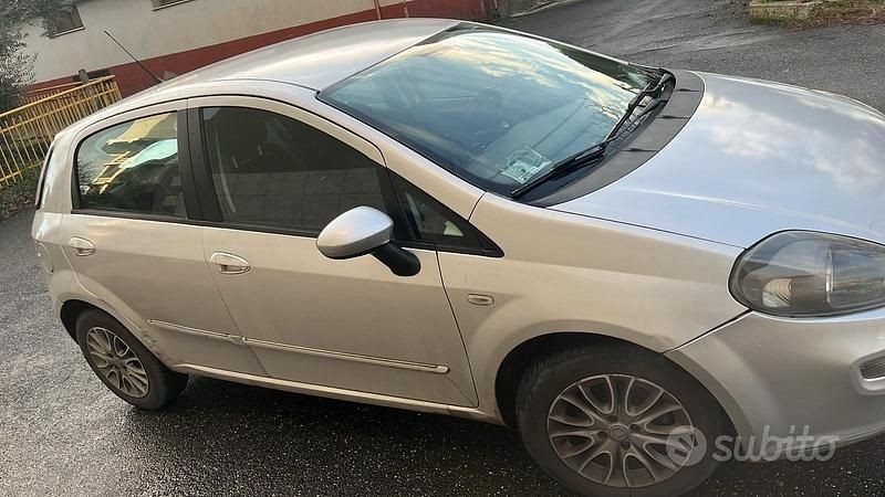Usata Fiat Punto Easy 2012 Grigio Utilitaria