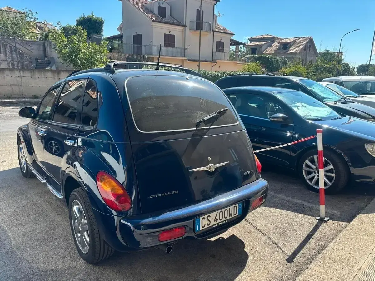 Usata Chrysler PT Cruiser Limited 121 CV (88 kW) 2005 Blu Berlina