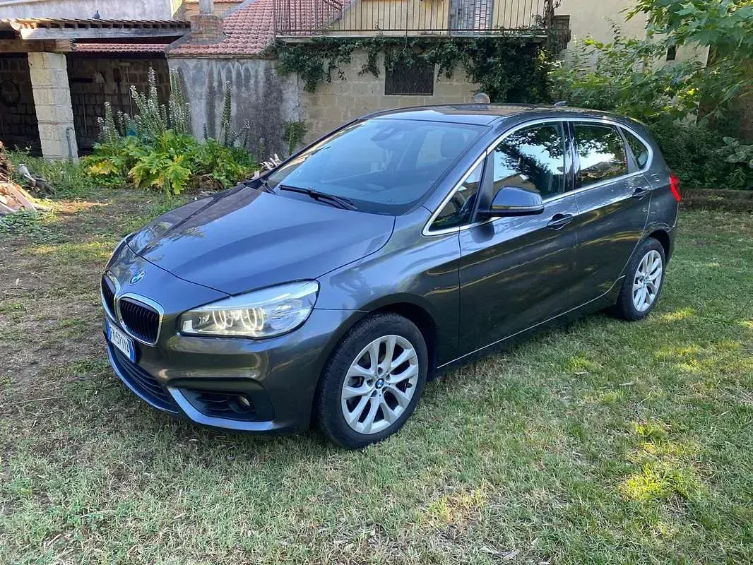 Usata BMW 218 Active Tourer Efficient Dynamics 150 CV (110 kW) 2017 Nero Monovolume